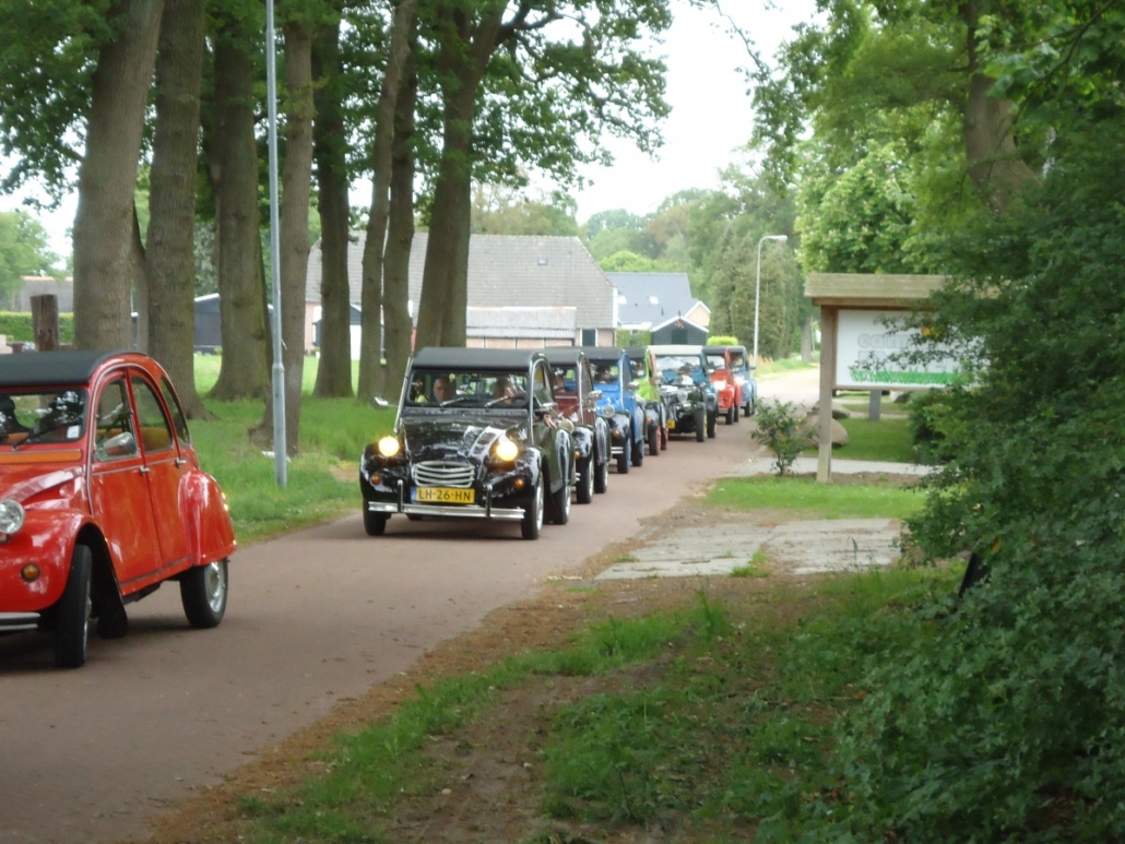 Zuidoost-Drenthe oldtimerrit Citroen 2CV